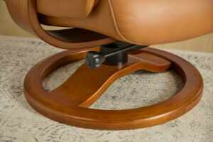 Anne_Chair_Det_2